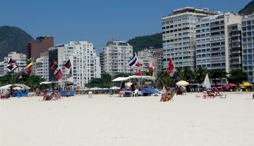 Apartment Avenida Nossa Senhora de Copacabana Rio de Janeiro - Apt 38024